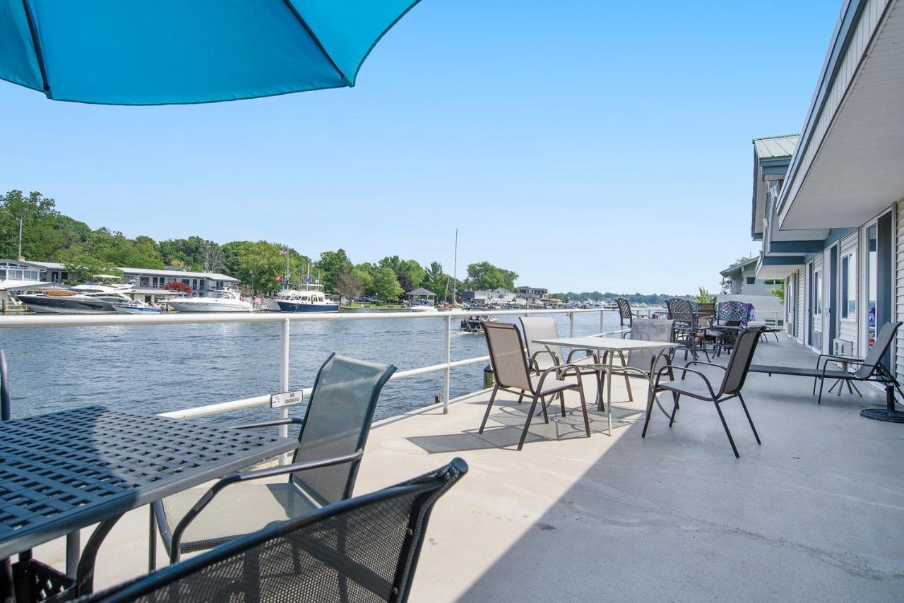 Waterside Suites Saugatuck Zewnętrze zdjęcie